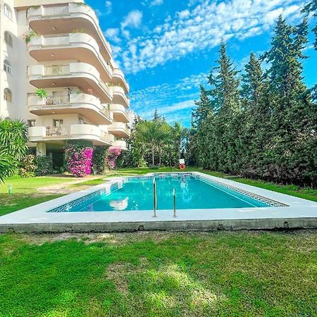 Great Puerto Banus Apartment Marbella Bagian luar foto